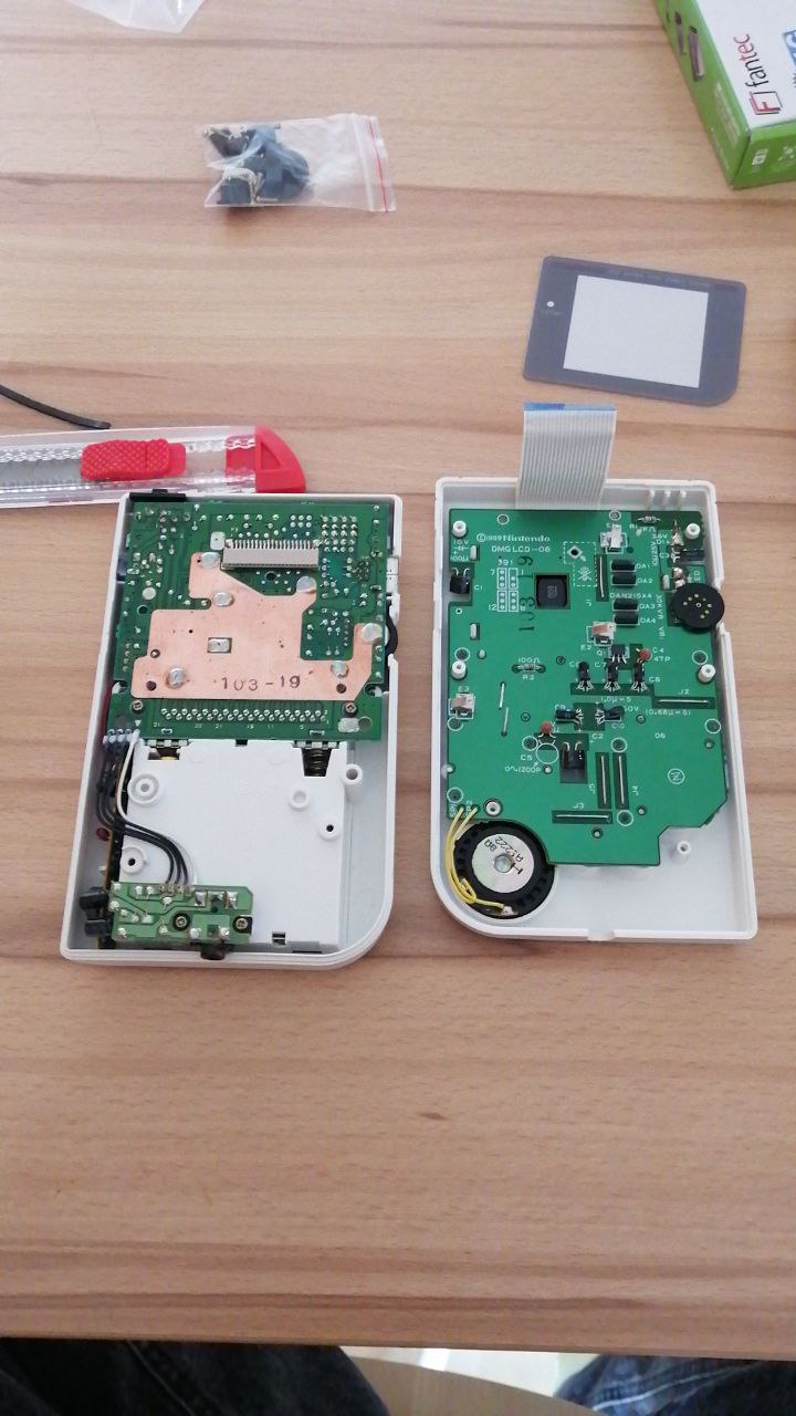Gameboy1